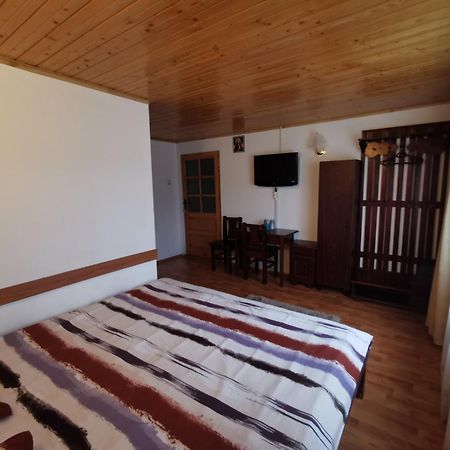 Nona Highland Home Moieciu de Jos Exterior foto